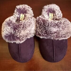 Jessica Simpson Slippers Plum Purple XL 4 - 5 Faux Fur Slip on Girls Memory Foam